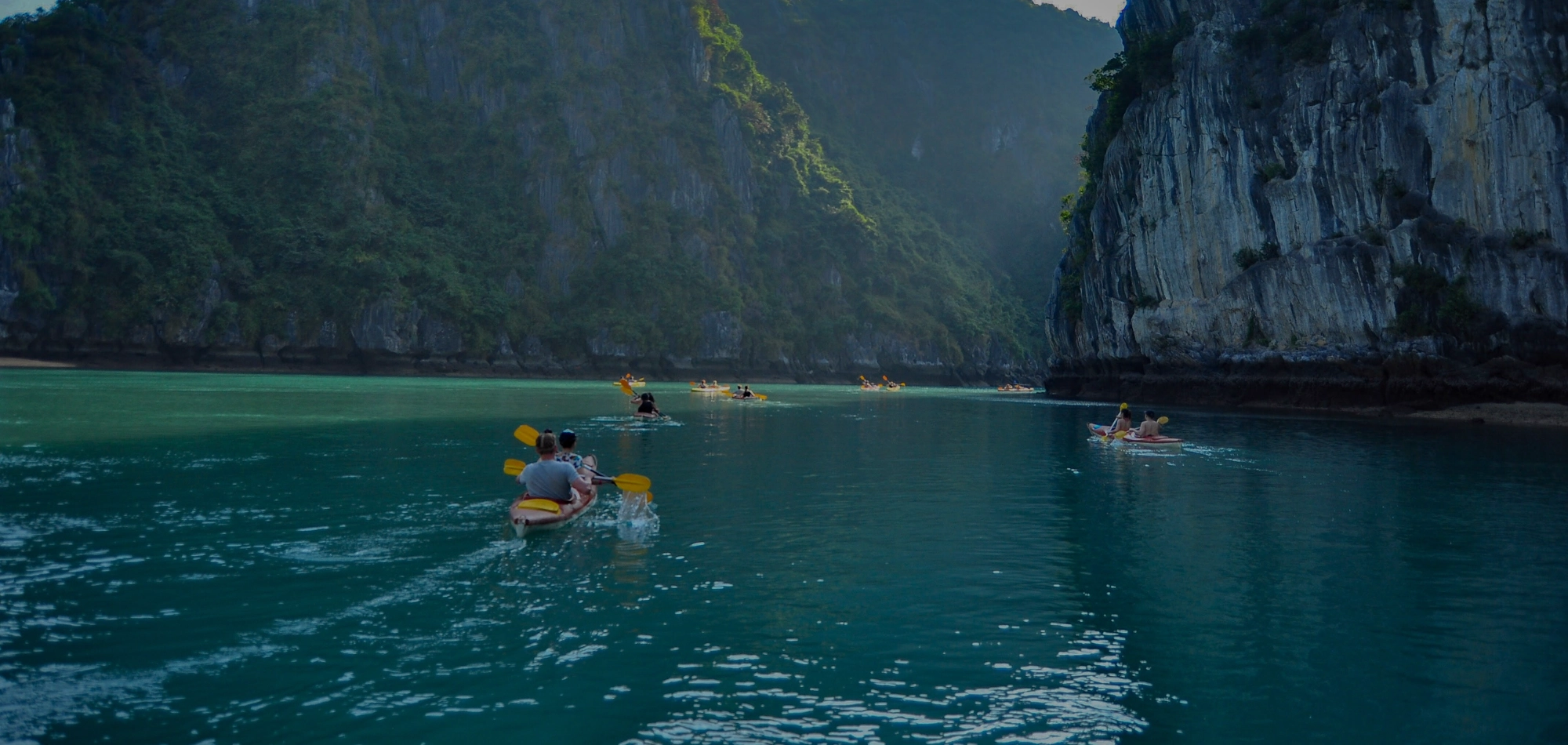 Banner Du Lịch Thái Dương